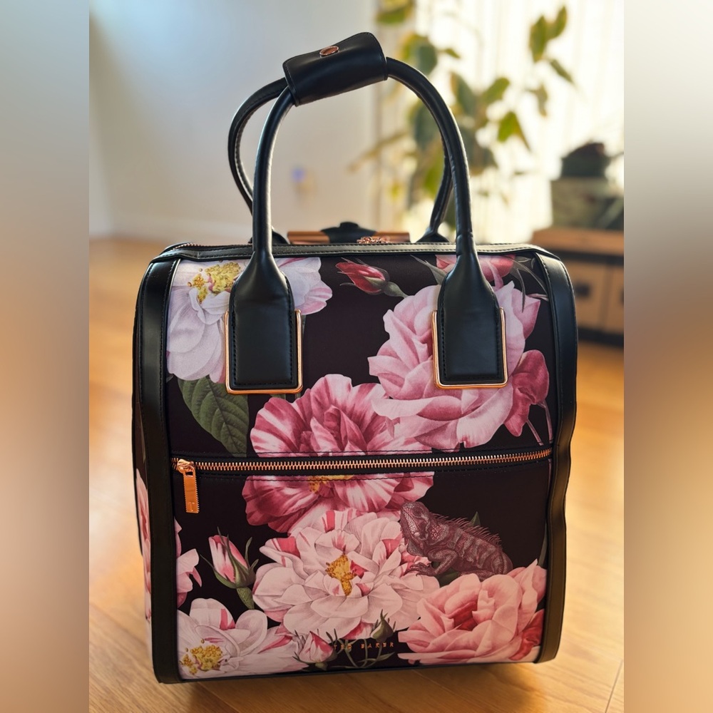 Ted Baker Iguazu Travel Case Luggage Carry On